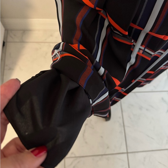 Vince Camuto Retro Style Black and Red Women's Pleated Skirt - Picture 4 of 5